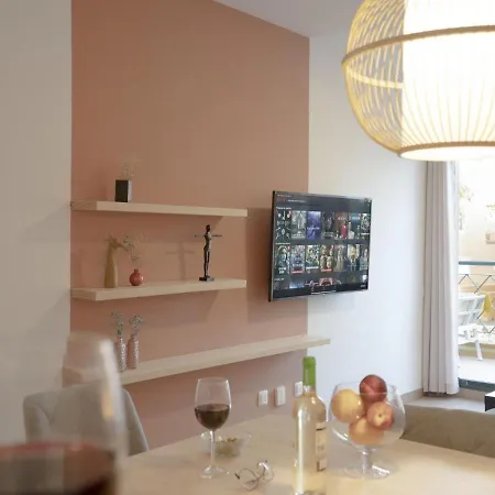 1 Bellamar Bright La Caleta Apartment